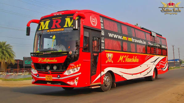 MRM Travels bus