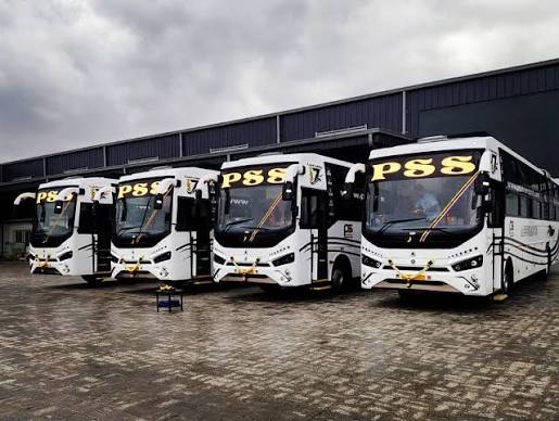 PSS Travels bus